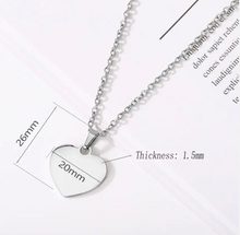 Load image into Gallery viewer, Heart's Tale