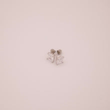 Load image into Gallery viewer, 14k Solitaire Square Stud Earrings