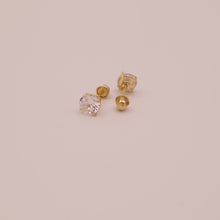 Load image into Gallery viewer, 14k Solitaire Round Stud Earrings